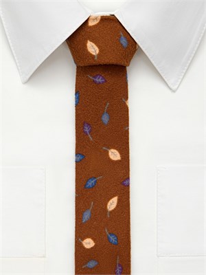 {{photo.Alt || photo.Description || 'Галстук &quot;под шерсть&quot;'}}