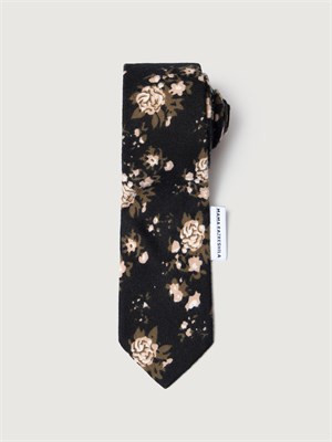 {{photo.Alt || photo.Description || 'Галстук &quot;под шерсть&quot;'}}