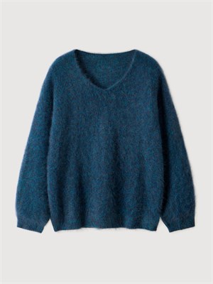 {{photo.Alt || photo.Description || 'Пуловер из шерсти мериноса с мохером'}}