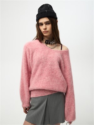 {{photo.Alt || photo.Description || 'Пуловер из шерсти мериноса с мохером'}}