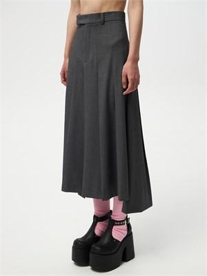 {{photo.Alt || photo.Description || 'Юбка-килт'}}