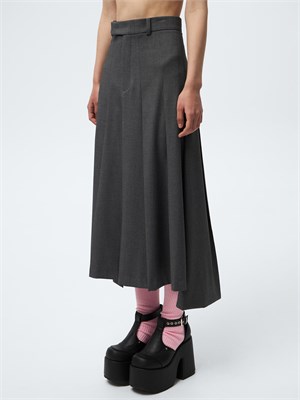 {{photo.Alt || photo.Description || 'Юбка-килт'}}