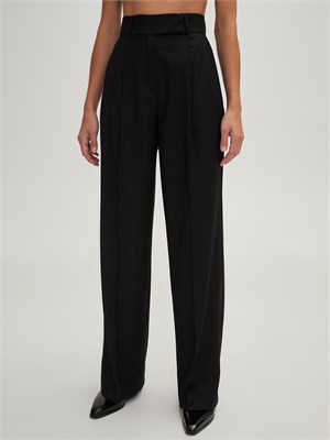 {{photo.Alt || photo.Description || 'Брюки палаццо'}}